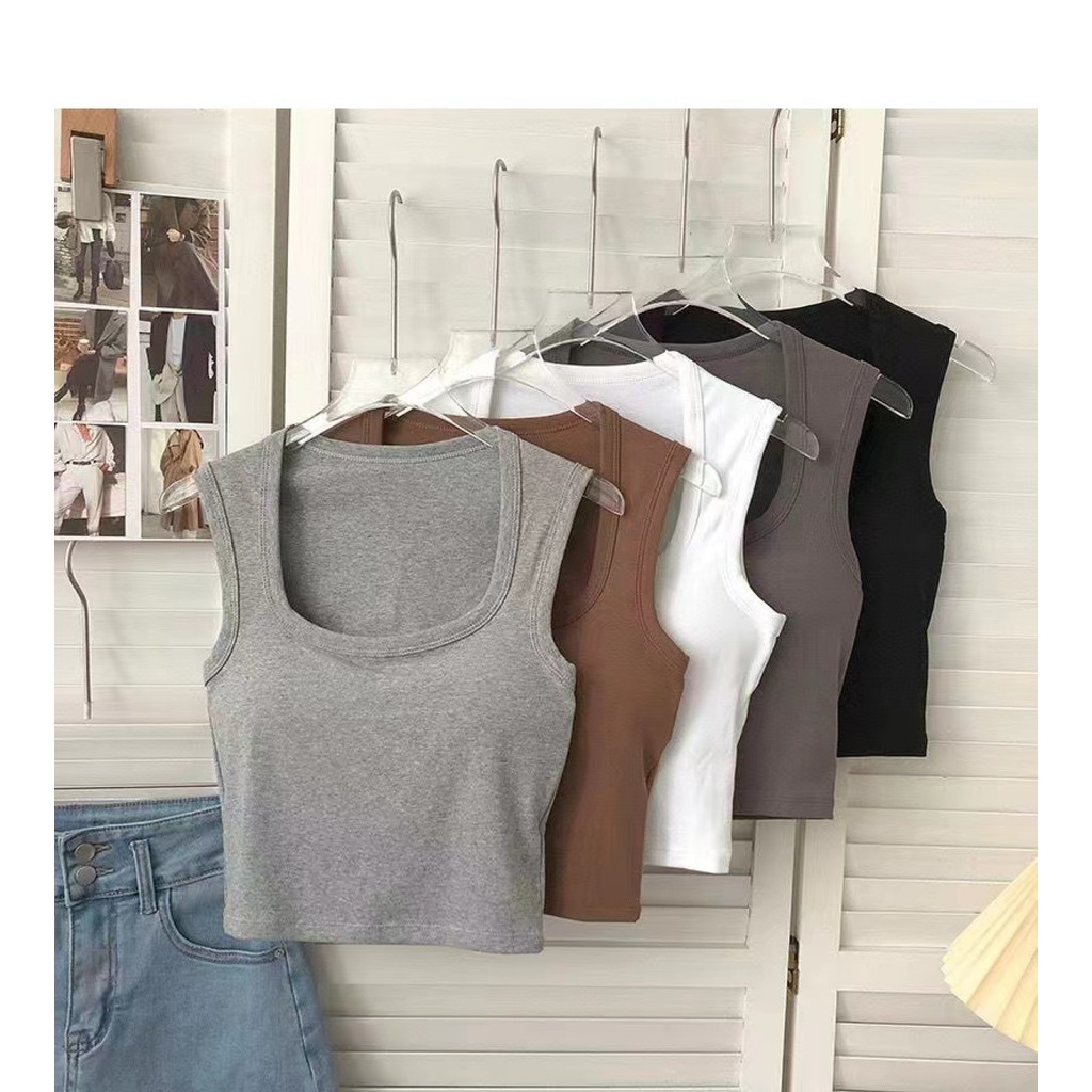 เสื้อกล้ามคอเว้า มีฟองน้ำในตัว ใส่สบาย สวย มีสไตล์เป็นของตัวเอง สินค้าพร้อมส่ง จากไทย มีหลายสี ผู้หญ
