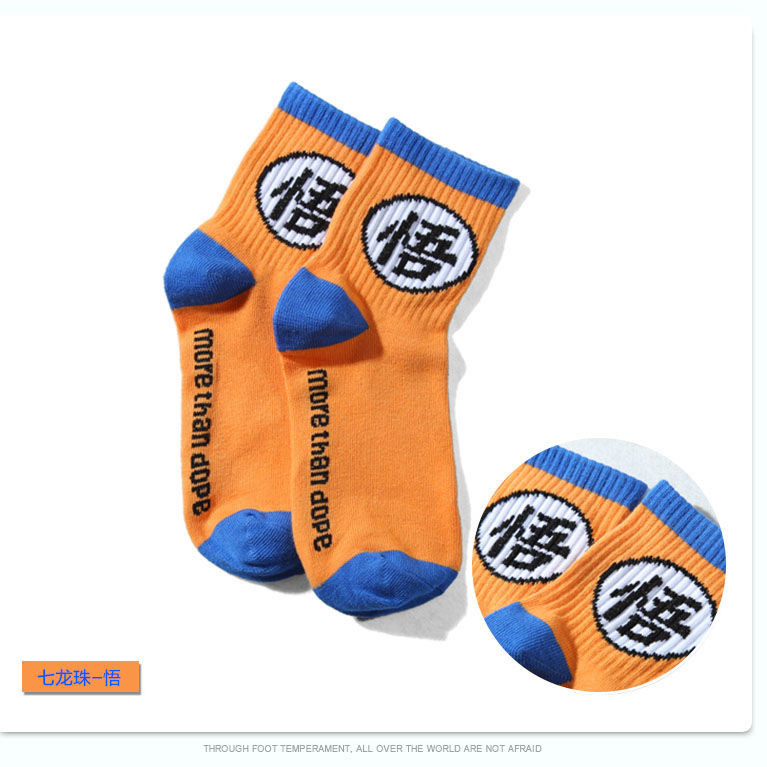 เกาหลีเกาหลีอินสตรีทสวมฮาราจูกุการ์ตูนดราก้อนบอลคุเต่ากลางหลอดผ้าฝ้ายถุงเท้าสเก็ตบอร์ดผู้ชายผู้หญิงค