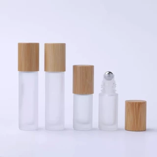 ขวดลูกกลิ้งน้ำหอม ขนาดพกพา 10ml ฝาลายไม้ ดีไซน์มินิมอล ขวดแก้วฝ้าเกรดพรีเมียม ราคาถูก ใช้งานง่าย