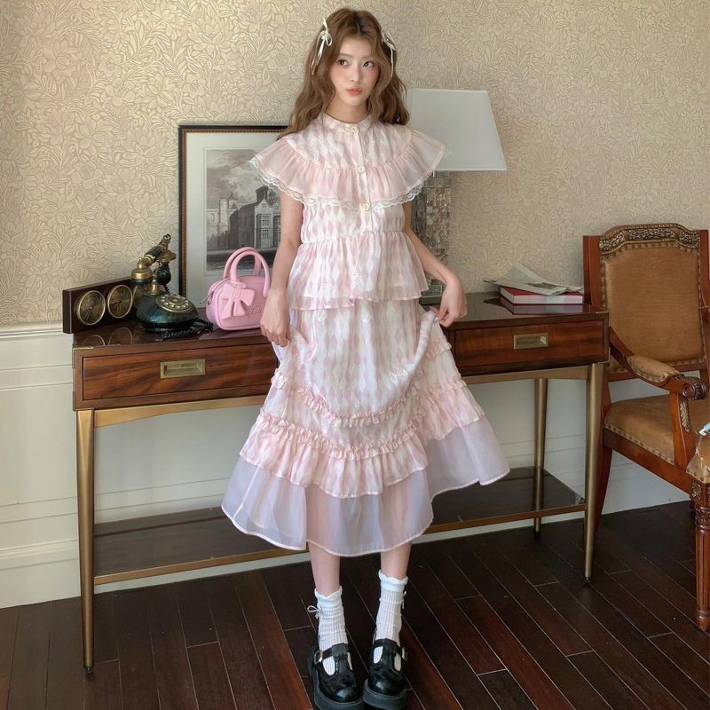 ชุดเสื้อคลุมแขนพลิ้วเล็กน่ารักใหม่ฤดูร้อนสำหรับผู้หญิง + กระโปรงเอวสูงลายแพทช์เวิร์ค ชุดสองชิ้นสำหรับผู้หญิง