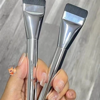 พร้อมส่ง📌แปรงเกลี่ยรองพึ้น ราคาไม่แพง แปรงรองพื้น หัวแบนบาง สวยมีสไตล์ น้ำหนักเบา