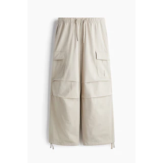 H&M(เอชแอนด์เอ็ม) กางเกง Cargo แบบหลวมพอดี ผู้ชาย 1300095_1
