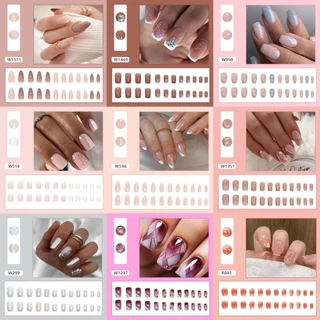 นํากลับมาใช้ใหม่ได้ 24 ชิ้นน่ารักการ์ตูนกดบนเคล็ดลับปลอมประดิษฐ์ Stick-on เล็บเคล็ดลับ Art