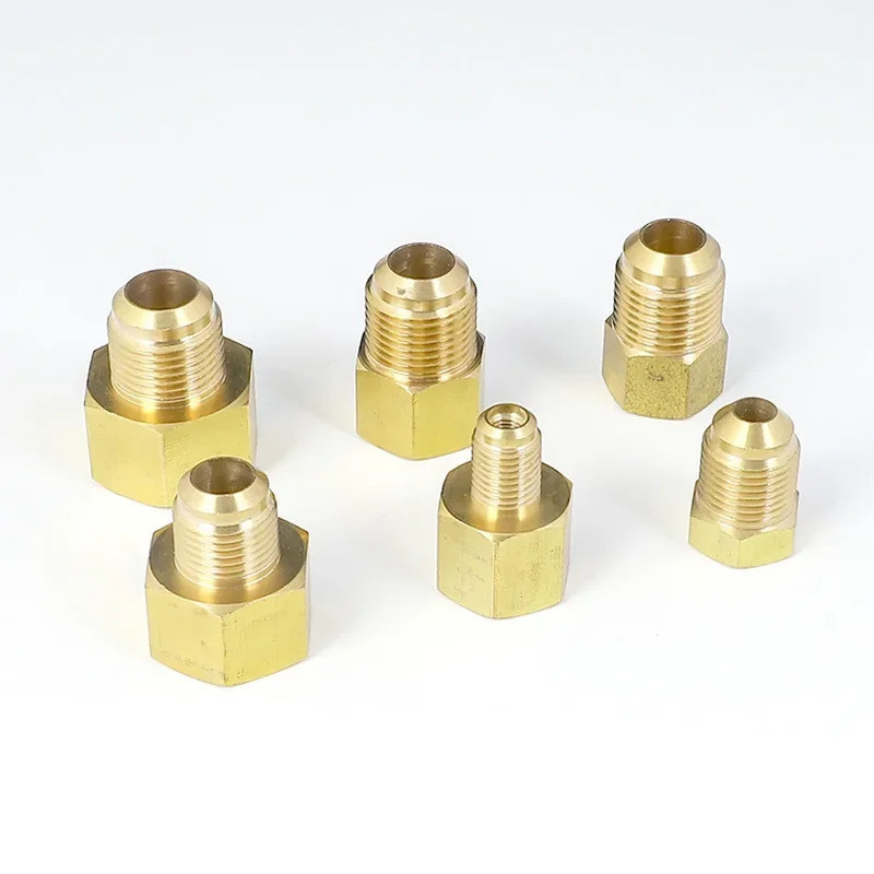 45 °   อะแดปเตอร์ลดขนาดทองเหลือง SAE แบบตัวเมียเป็นตัวผู้ ขนาด 1/4" 3/8" 1/2" 3/4" สำหรับท่อแอร์/แก๊ส/น้ำ
