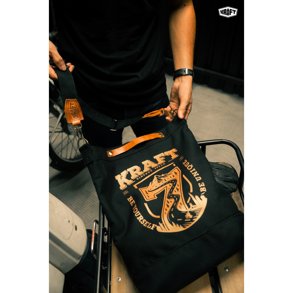 KRAFT 7TH CROSSBACK BAG - Limited Edition - ฉลองครบรอบ 7 ปีของแบรนด์ KRAFT
