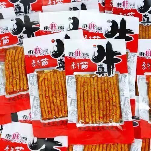 东旺真牛顶牛素牛筋辣条湖南特产休闲麻辣零食价儿时怀旧辣条Dongwang genuine beef, top beef, vegetarian beef tendon, spicy strips, H