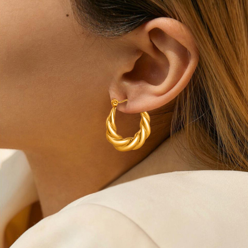 ((ลิงค์การผสมผสาน) ตัวเลือกยุโรปสไตล์อเมริกัน ต่างหูเหล็กไทเทเนียมเคลือบเงา แฟชั่นไม่ซ้ำใคร - รูปที่ 5