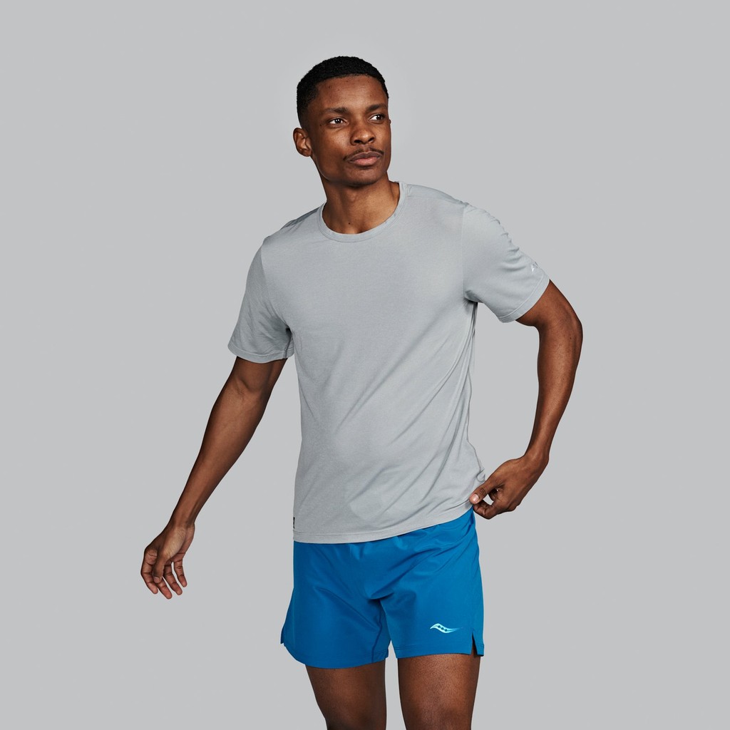 SAUCONY-STOPWATCH SHORT SLEEVE Men ทางร้านจำหน่ายสินค้า 100%