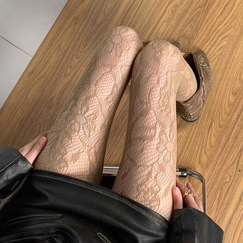 Sexy secrets⚜️⚜️ถุงน่องเซ็กซี่ ถุงน่อง ถุงน่องตาข่าย  ดอกไม้  4 สี แฟชั่น พร้อมส่งในไทย ราคา ถูกที่สุด ดีลบีเคเค แกลเลอรีภาพที่ 4