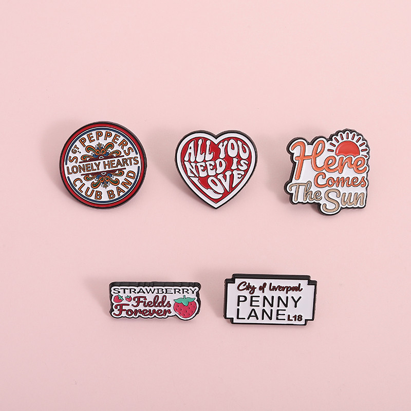 British Rock Band The Beatles Enamel Pins Creative เข็มกลัด-badge อุปกรณ์เสริมกระเป๋าเป้ และของขวัญสำหรับเพื่อน