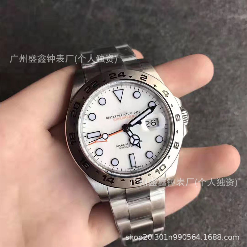 2025 แฟชั่นกีฬา V7 ผู้ผลิต Labor Explorer รุ่นที่สองนาฬิกาผู้ชาย GMT Dual Time Zone Luminous สีเขียว
