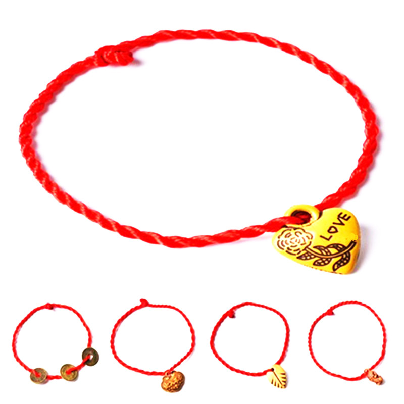 1PC Random Type: Chinese Knot, Heart Leaf Rope Chain, Lucky Charm, Decent Red Rope Bracelet
