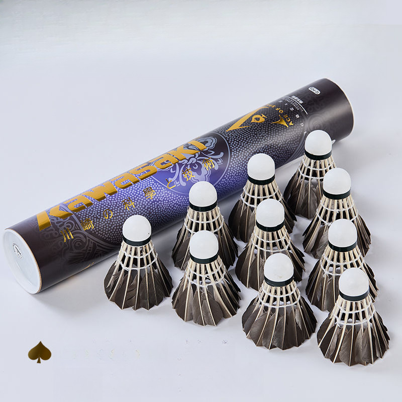 ลูกแบดมินตันขนนกดำ Kawasaki 12 แพ็ค ลูกขนห่านทนทานพิเศษ เที่ยวบินคงที่ ลูกฝึกซ้อมในร่มและกลางแจ้ง