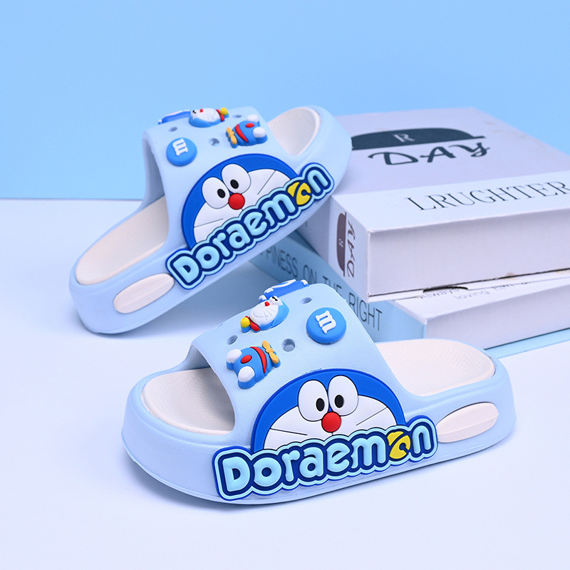 รองเท้าแตะการ์ตูนโดราเอมอนสำหรับเด็ก – พื้นนุ่มไม่ลื่นสำหรับใส่ในบ้านและนอกบ้านสำหรับเด็กโต