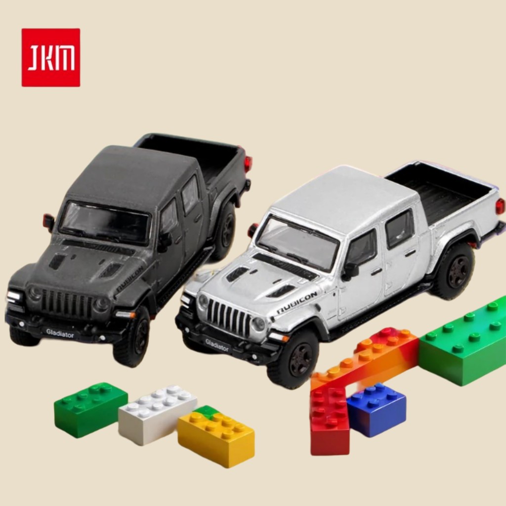 JKM 1:64 Diecast Jeep Gladiator Pickup รถ SUV พร้อมระบบกันสะเทือนสําหรับคอลเลกชันเด็กผู้ชาย