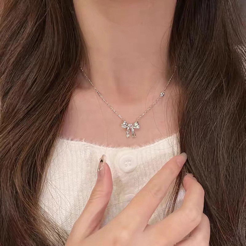 สร้อยคอโบว์ หัวใจพลอยเทียม ระดับไฮเอนด์หรูหราหวาน แฟชั่นสไตล์เกาหลี โซ่ไหปลาร้า เข้ากับทุกการแต่งกาย