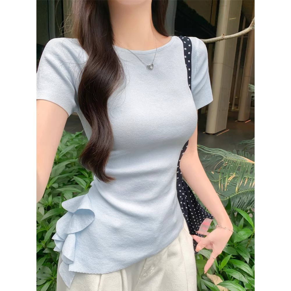 เสื้อแขนสั้นผู้หญิงสีทึบ สำหรับฤดูร้อน ตัวเล็กพอดีตัวด้วยการออกแบบเอวถัก