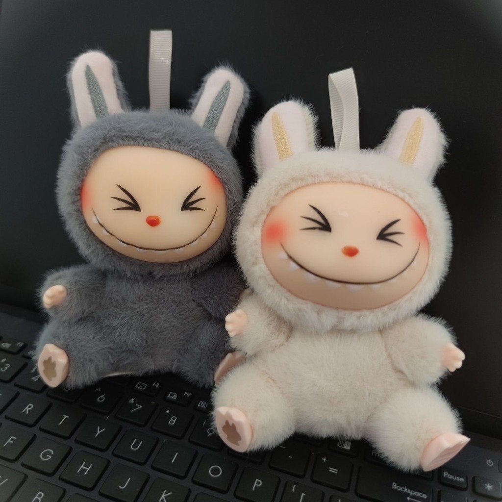 Lafufu คลังสินค้าพร้อมจี้ฟองตุ๊กตารุ่นที่สองกล่องปริศนาปาร์ตี้หัวใจไวนิล Macaron รูปของเล่น