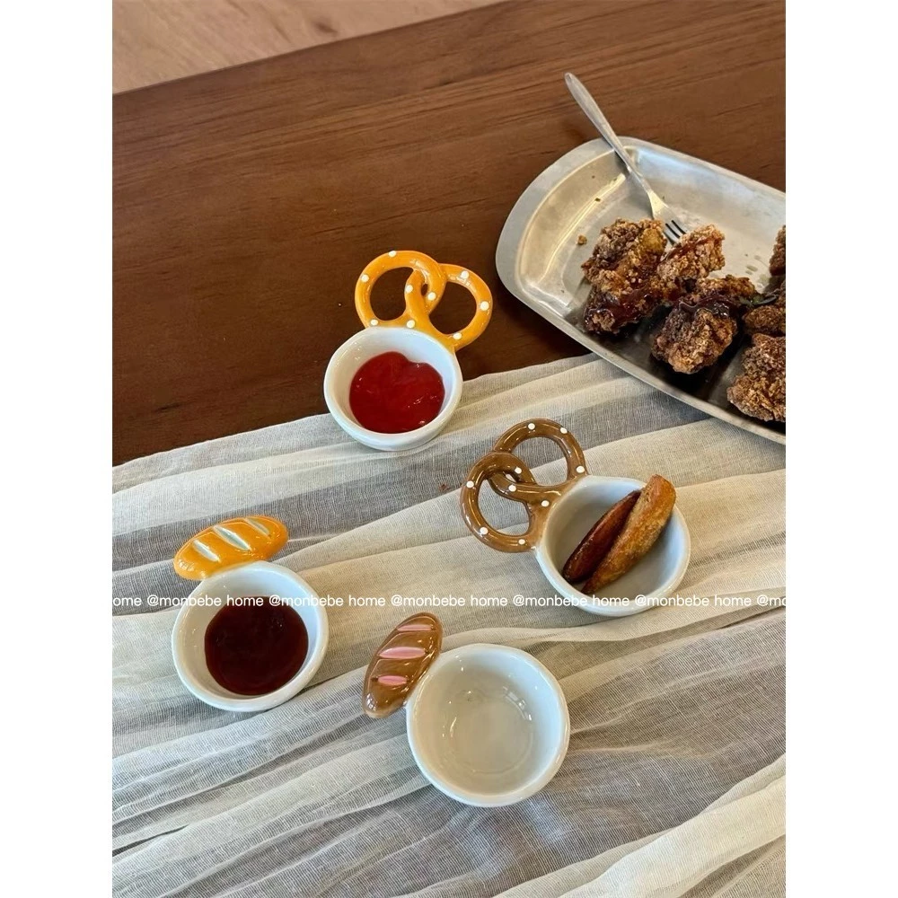 ถ้วยเล็ก ถ้วยน้ำจิ้ม ชามขนมหวาน เซรามิกส์ insรูปขนมปังน่ารัก Sauce cup พร้อมส่ง