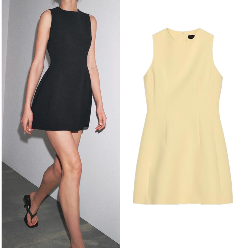 ZARA Hem เดรสสั้นแขนกุดคอกลมฟู 3123281