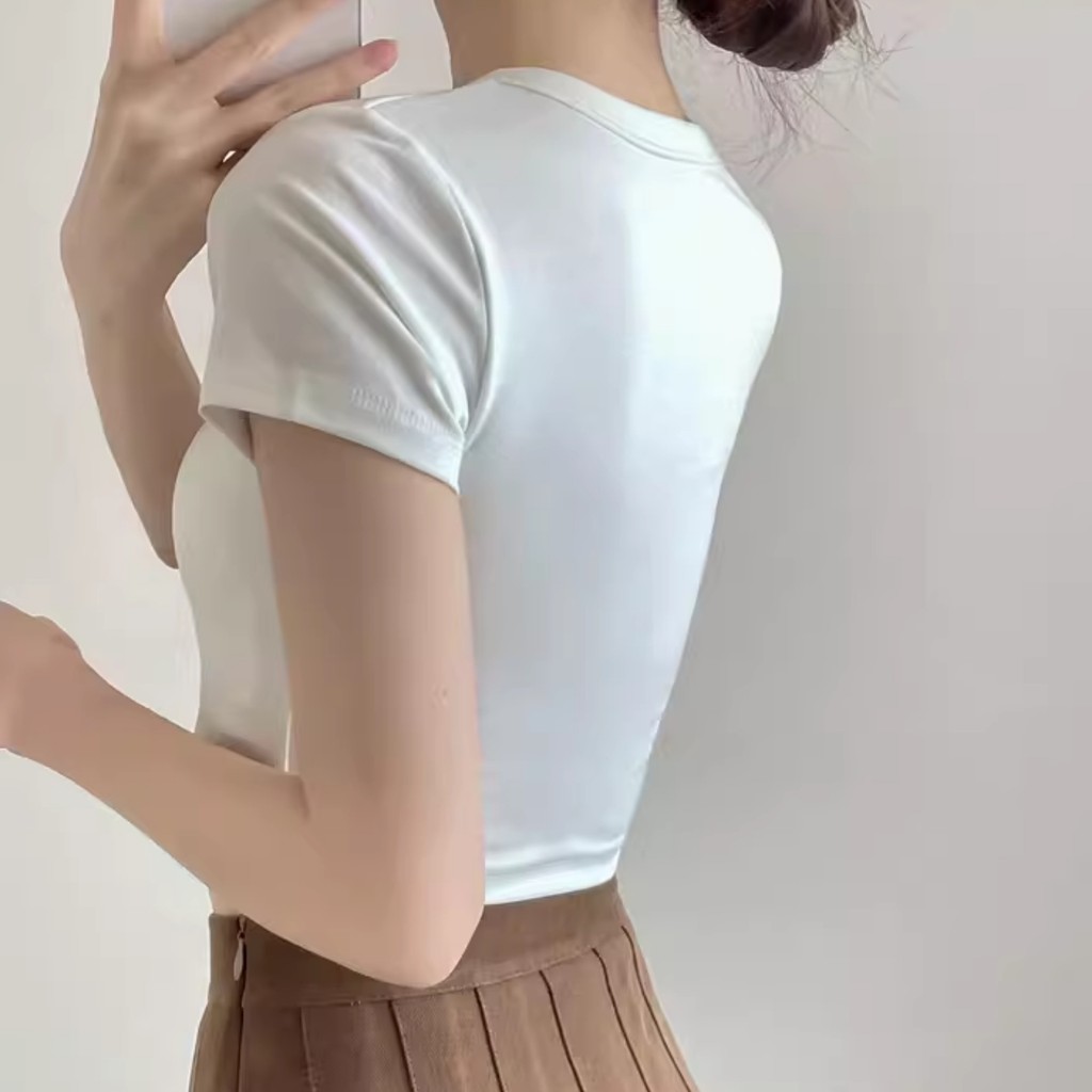 แขนสั้นยางยืด เสื้อยืดผู้หญิง คอกลมแขนสั้น สีทึบ แฟชั่น เรียบหรู มิเนมอล ใส่สบาย แมตช์ง่าย เสื้อยืดผู้หญิง ทรงสั้นพิเศษ - รูปที่ 6