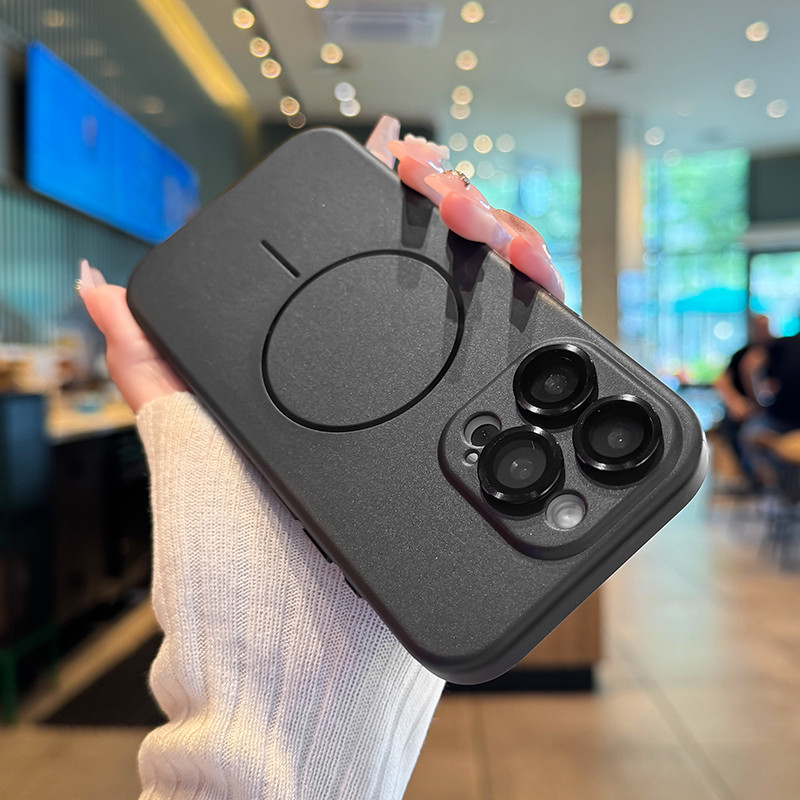 ซิลิโคนสีทึบเปลือกนุ่มพร้อมเลนส์ป้องกัน Anti-drop กรณีแม่เหล็กสําหรับ iPhone 11 12 13 14 15 16 Pro Max 14/15/16 Plus กันกระแทกกลับกรณี