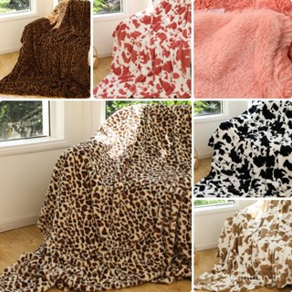 ผ้าห่มฟลาแนลลายนมพิมพ์ ผ้าห่มโซฟาลายเสือดาว