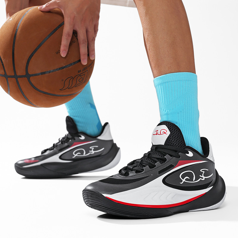 รองเท้าบาสเก็ตบอล Wade 808 4 Ultra Spike (ส่งโกดังฟิลิปปินส์ Manila) กีฬาวอลเลย์บอลรองเท้าแบดมินตันล