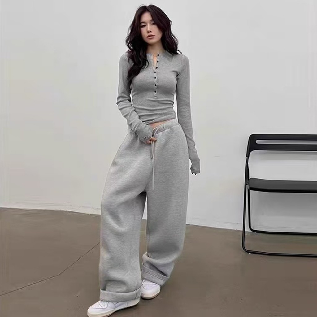 เสื้อแขนยาวผ้าลูกฟูก มีลายในตัว สไตล์เกาหลี