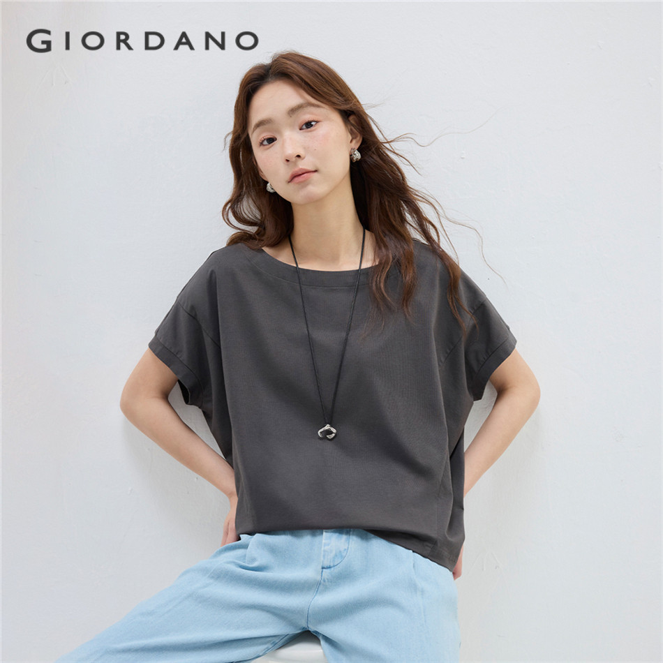 GIORDANO WOMEN Boat neck short dolman sleeve loose tee 18325208