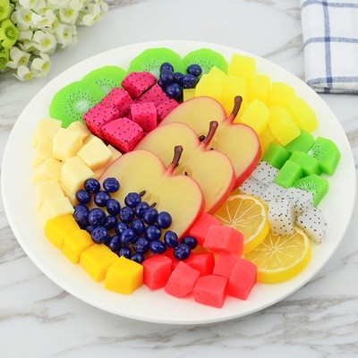 ผลไม้ปลอม หั่นเป็นชิ้น ตกแต่งร้านค้า ผลไม้หั่นสไลซ์ กลีบส้ม อุปกรณ์ประกอบฉาก พร๊อพถ่ายสินค้า – โปรปัง
