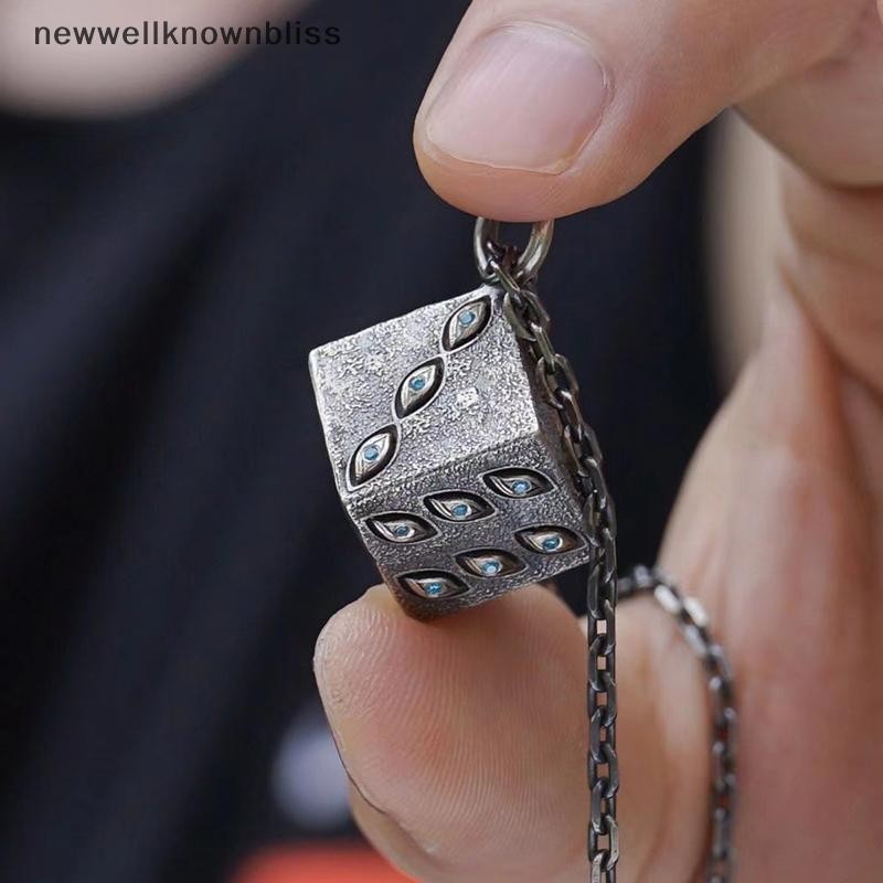 Newwellknownbliss Jujutsu Kaisen สร้อยคอ Vintage Anime จี้สร้อยคอยูนีค ลูกเต๋าเครื่องประดับ CCD