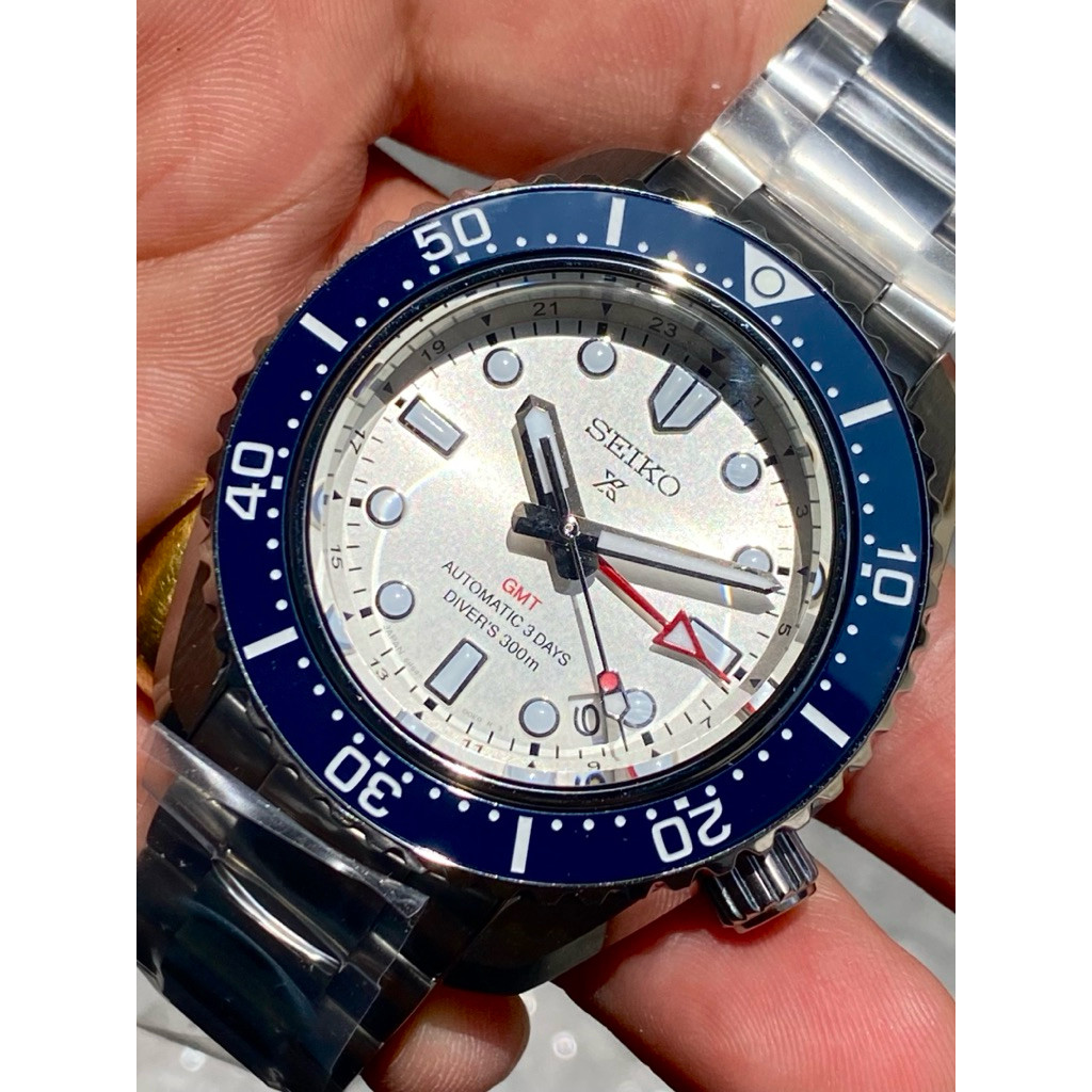 Seiko SPB519J นาฬิกาข้อมือดำน้ำ