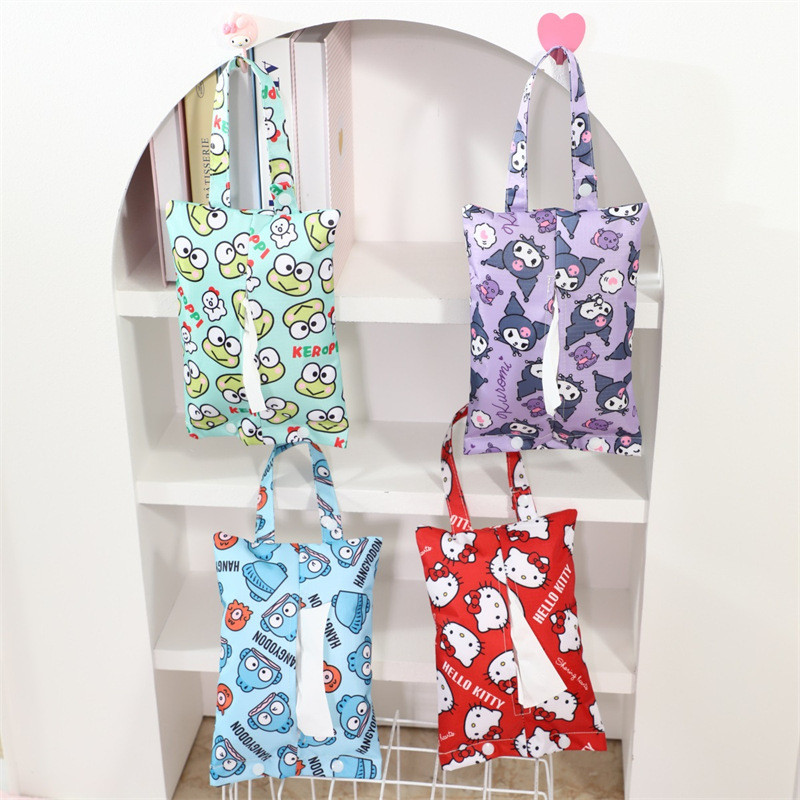 ปลอกกระดาษชำระลายการ์ตูน Kuromi & Labubu น่ารัก ♥ กระเป๋าผ้าเก็บกระดาษชำระแบบห้อยรถยนต์ ✅ กันน้ำ พกพาสะดวก ใช้ได้ทั้งในรถและที่บ้าน - รูปที่ 2