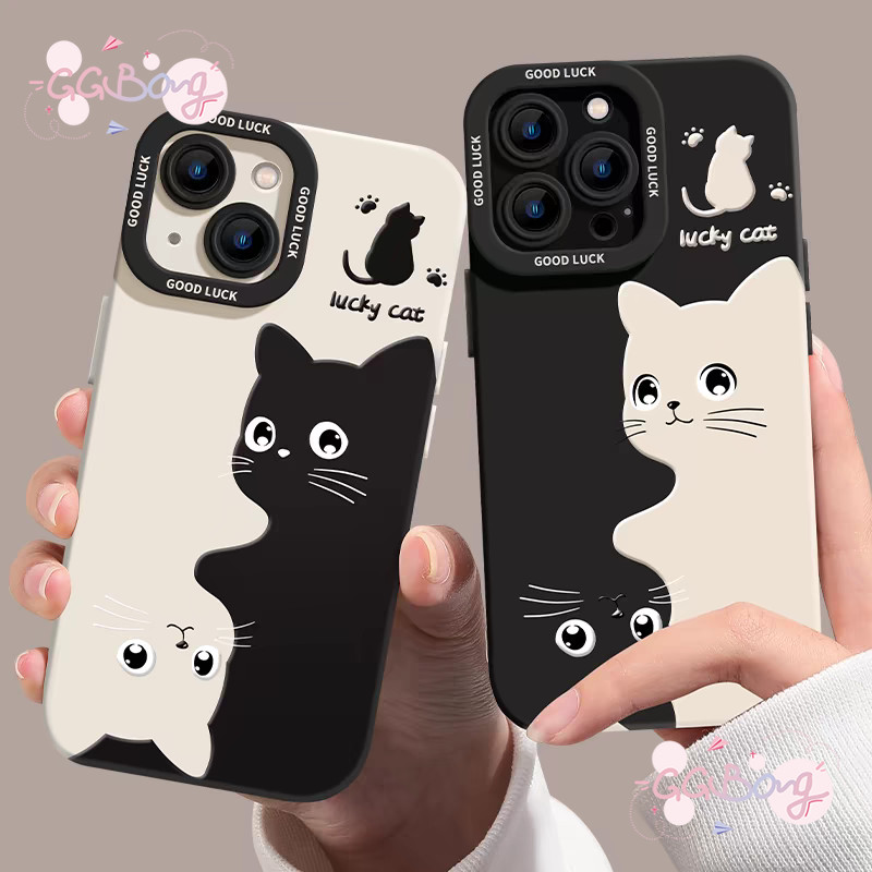 เคสไอโฟน 16 สำหรับ IPhone 16 15 11 12 13 14 Pro Max XR XS Max X 7 8Plus SE การ์ตูนคู่รัก แมวดำนำโชค ปกอ่อน Angel Eyes