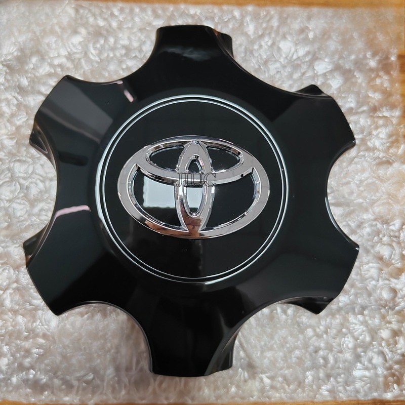 4 ชิ้น Toyota Fortuner 2011 ถึง 2015 Silver Center Cap รถล้อ Hub Cap