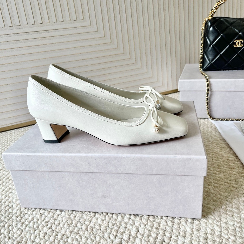 JIMMY CHOO Pearl รองเท้าส้นสูงมีโบว์สําหรับผู้หญิง