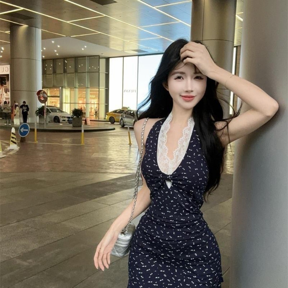 ความปรารถนาบริสุทธิ์สาวร้อน ลูกไม้การประกบกันชุด สไตล์ฮ่องกงย้อนยุคเชือกแขวนคอคอดอกไม้ห่อก้นกระโปรงสั้น จัดส่งในกรุงเทพฯ - รูปที่ 3