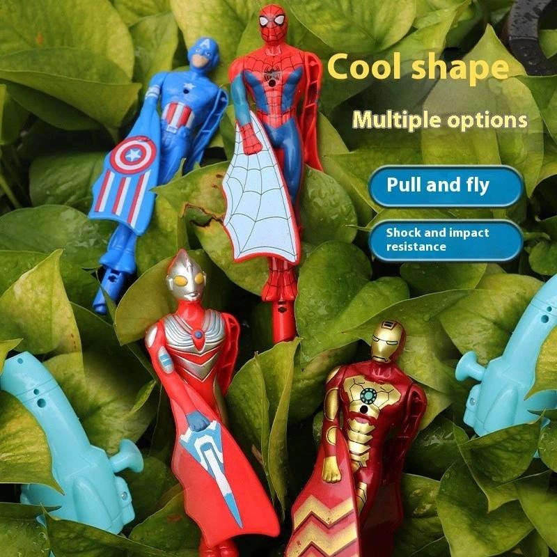 การ์ตูนสไปเดอร์แมนบินของเล่นซูเปอร์แมนกัปตันอเมริกาไอรอนแมนดึงสตริงของเล่นไม้ไผ่แมลงปอปั่นเปิดตัวของเล่น - รูปที่ 7