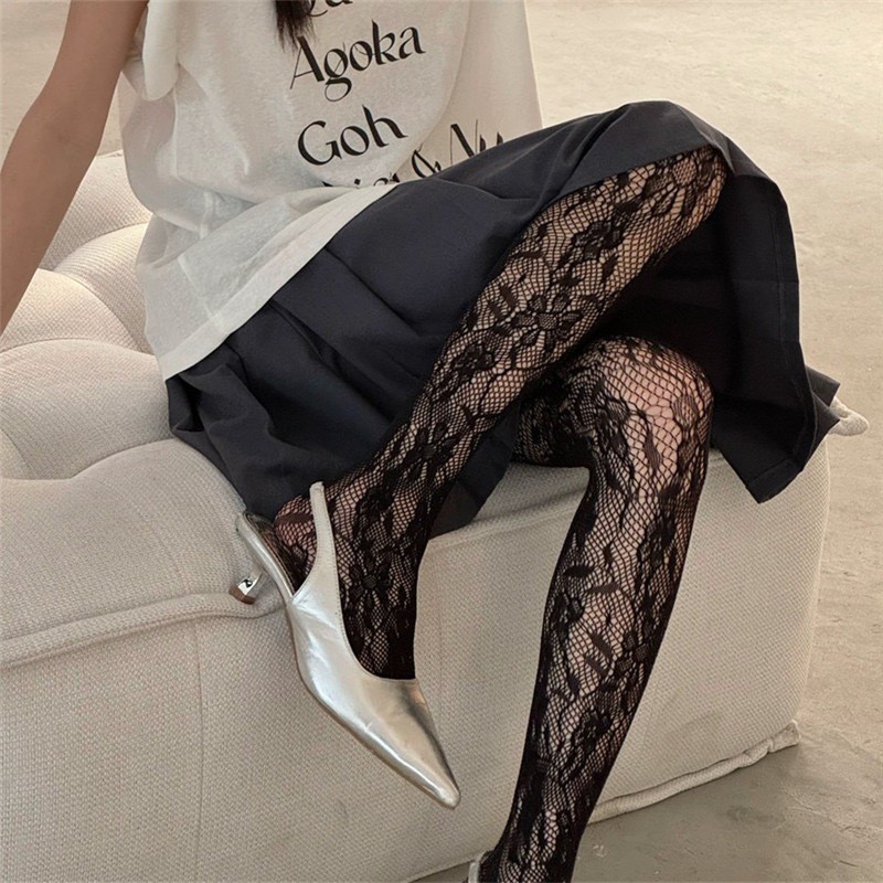 Sexy secrets⚜️⚜️ถุงน่องเซ็กซี่ ถุงน่อง ถุงน่องตาข่าย  ดอกไม้  4 สี แฟชั่น พร้อมส่งในไทย ราคา ถูกที่สุด ดีลบีเคเค แกลเลอรีภาพที่ 3