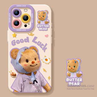 เข้ากันได้กับ iPhone 16 15 14 13 12 11 Pro Max X Xr Xs Max 7 8 Plus SE2020 เคสโทรศัพท์การ์ตูนหมวกสีม่วงหมีเนย + Lanyard คู่นุ่มปกหลัง