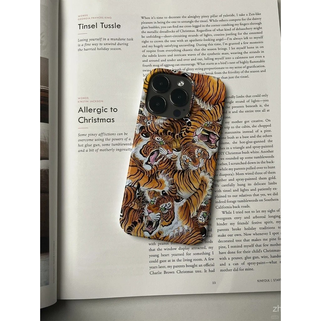 เคสโทรศัพท์แบบแข็ง Fierce Tiger Cluster สไตล์ทันสมัย แพ็คครึ่ง เข้ากันได้กับ iPhone 11 12 13 Pro Max