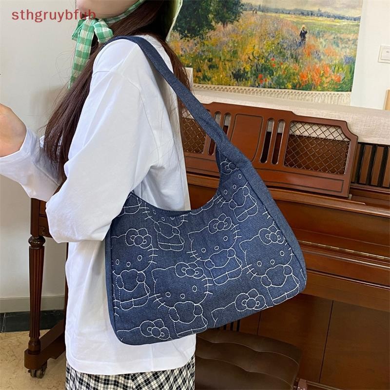 STHB น่ารัก Sanrio Hello Kitty ความจุขนาดใหญ่กระเป๋าสะพายผ้ายีนส์ผู้หญิง Commuting กระเป๋าสะพายข้าง Girly กระเป๋าถือ KT Cat Casual Tote กระเป๋า TH