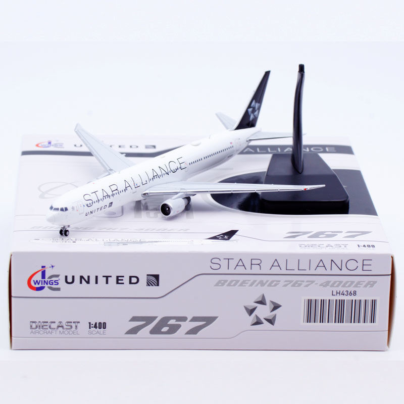 1: 400 JC Wings Alloy Airliner รุ่น United Airlines B767-400ER N76055