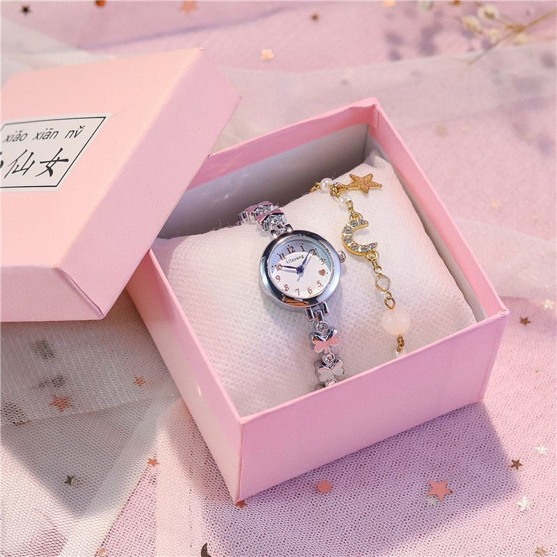 Little Star น่ารักเวอร์ชั่นเกาหลี Mori สไตล์ Four-leaf Clover สร้อยข้อมือนาฬิกาสาวแฟชั่นมัธยมต้นอารม