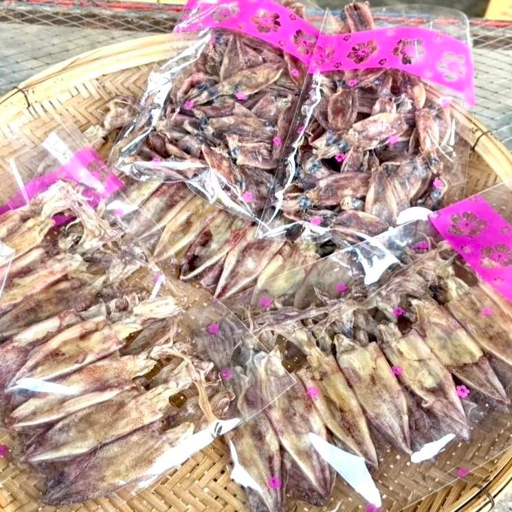 D หมึกแพ  แพ็คละ 100 กรัม 2 แพ็ค  หมึกกะตอย  แพ็คละ 100 กรัม 2 แพ็ค