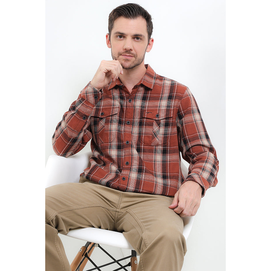 เสื้อเชิ้ตแขนยาวผู้ชาย KEMEJA Cardinal C2902J03A