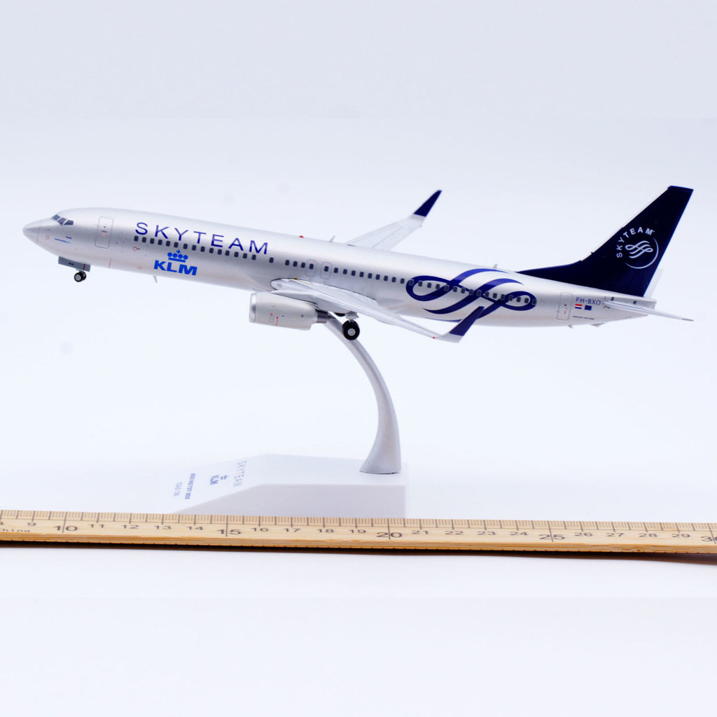 1: 200 JC Wing Alloy Airliner รุ่น Holland Airlines B737-900 PH-BXO