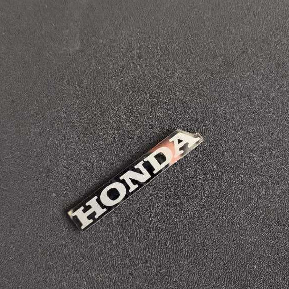 Honda สแตนเลสสัญลักษณ์ Honda สแตนเลสสัญลักษณ์ข้อความ PxT 60x10 มม.วัสดุสแตนเลสฟรี 3M Double Tap (PRI