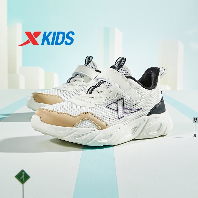 XTEP รองเท้าวิ่งเด็ก พื้นมяมือซ่อนกลิ่น Velcro สำหรับเด็กชาย — صورة 3